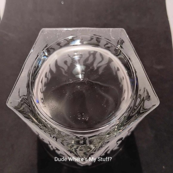 LIBBEY CLEAR GLASS ETCHED ROCKS GLASS - HOLDS 10oz - PENTAGON BASE 4" x 3.75" - Picture 3 of 3